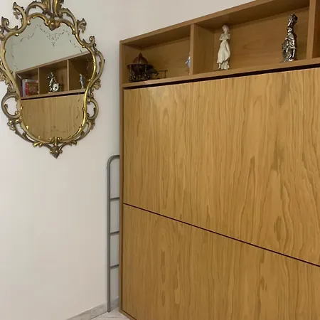 アパート Bilocale Vacanze A ロアーノ